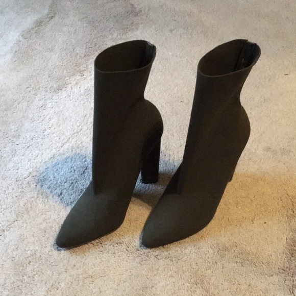 Olive green Steve Madden Booties - Picture 2 of 2